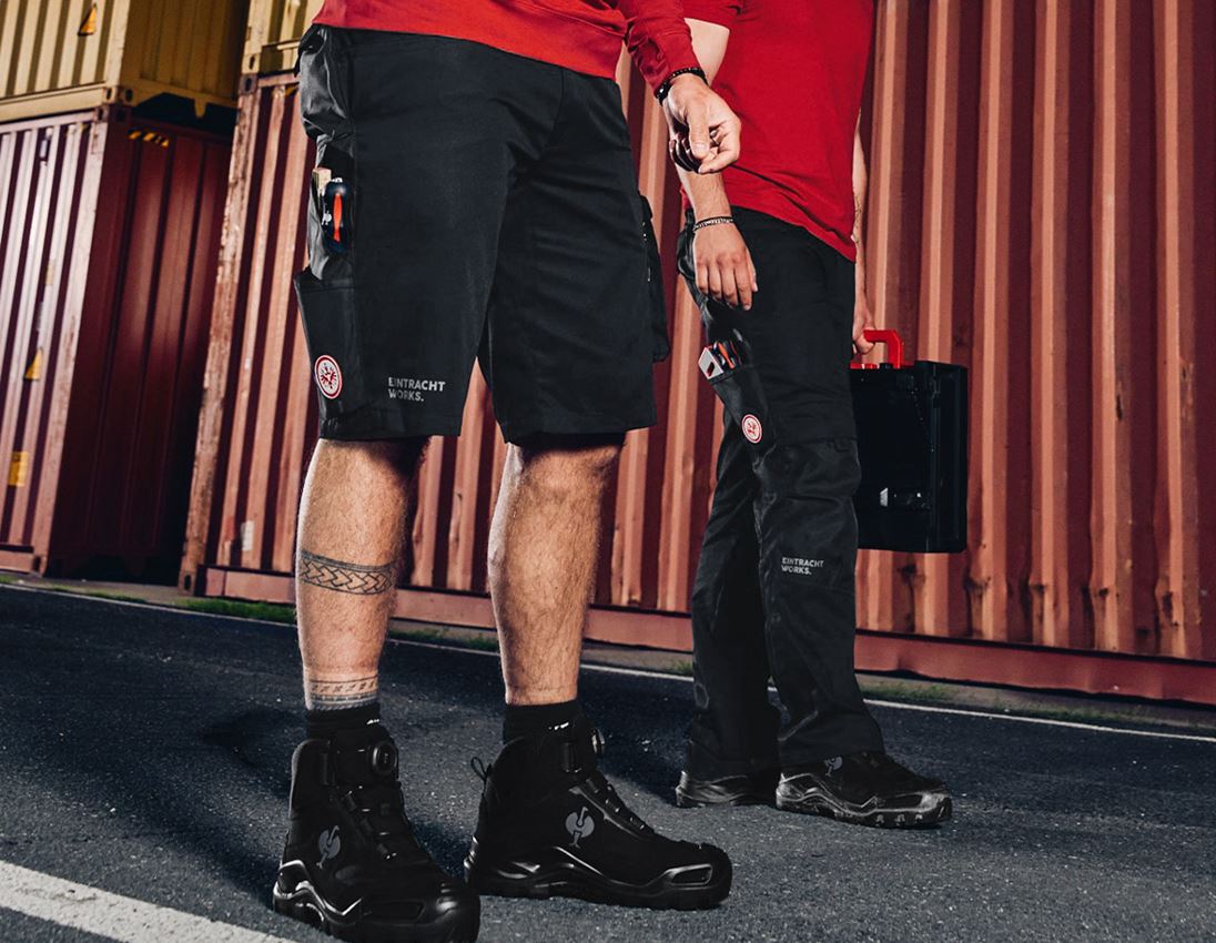 Hosen: Eintracht Work Shorts + black 1