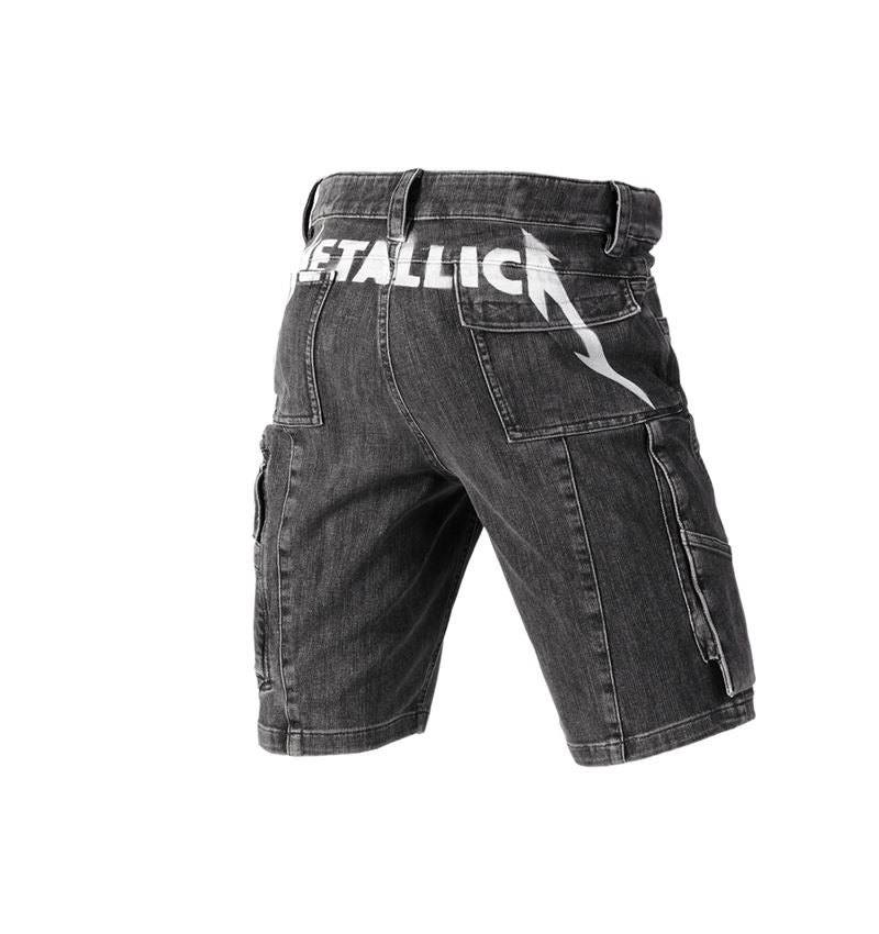 Hosen: Metallica denim shorts + blackwashed 4