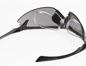 e.s. Schutzbrille Araki - mit Brillenglashalterung.